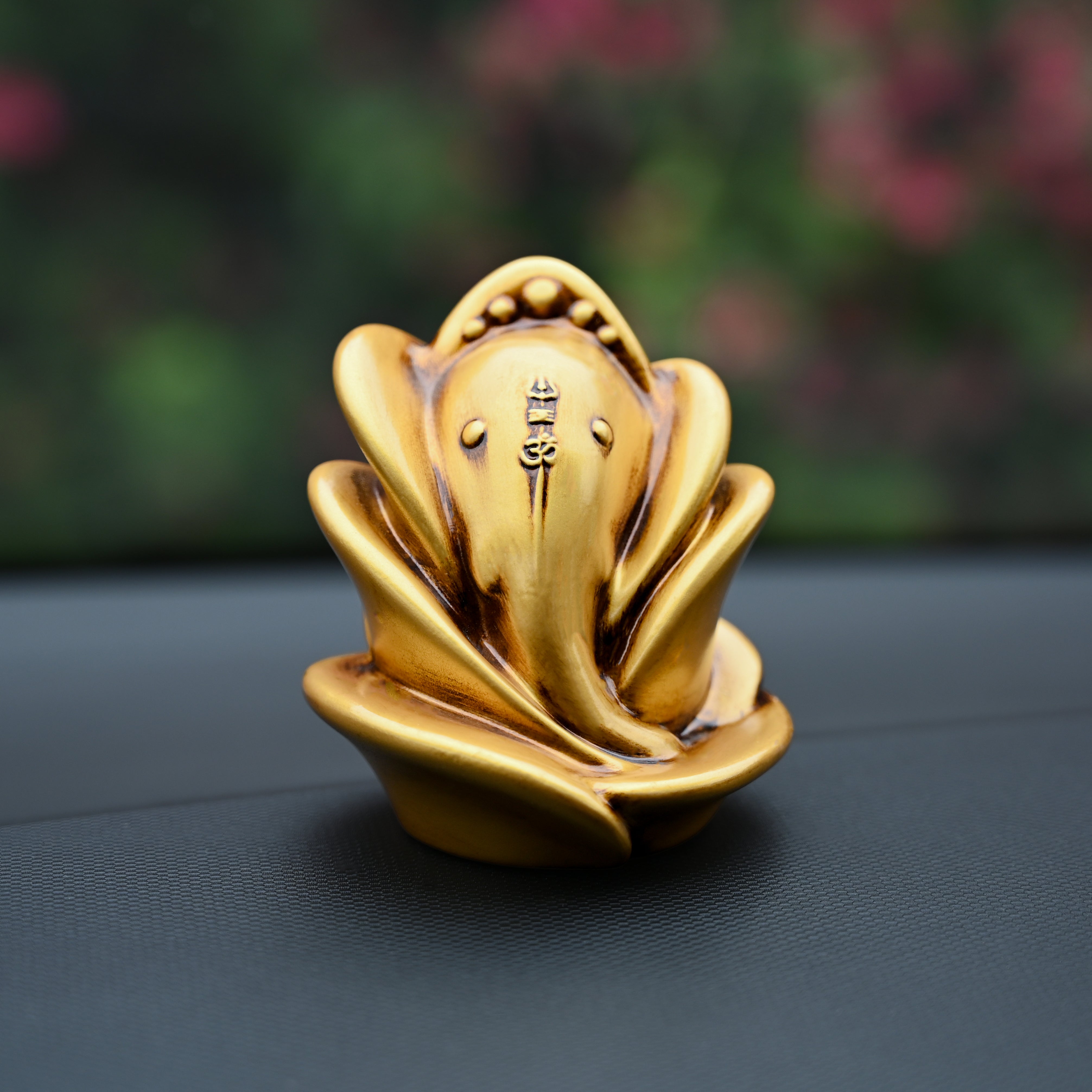 ganesh idol for car