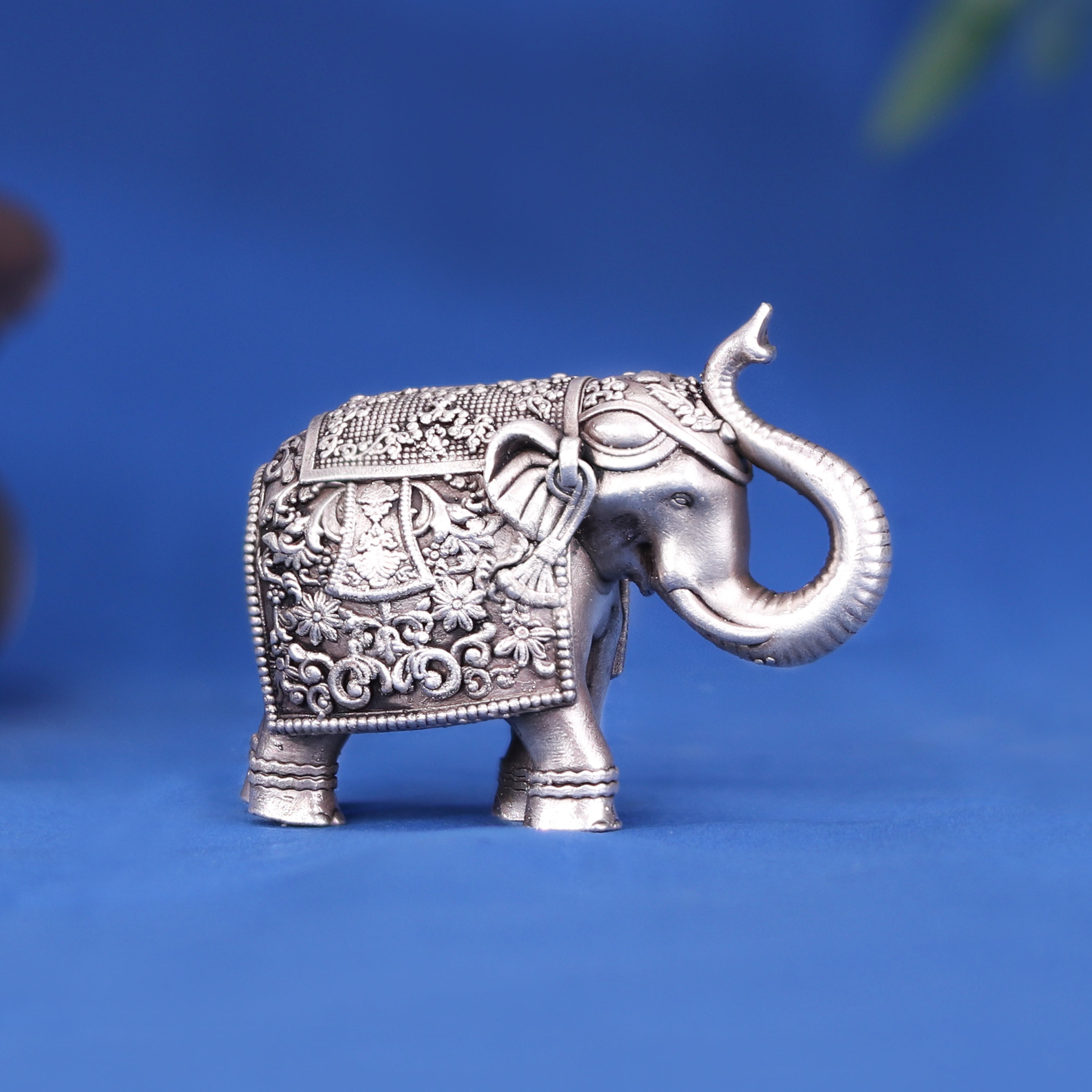 Royal Elephant Pure Silver