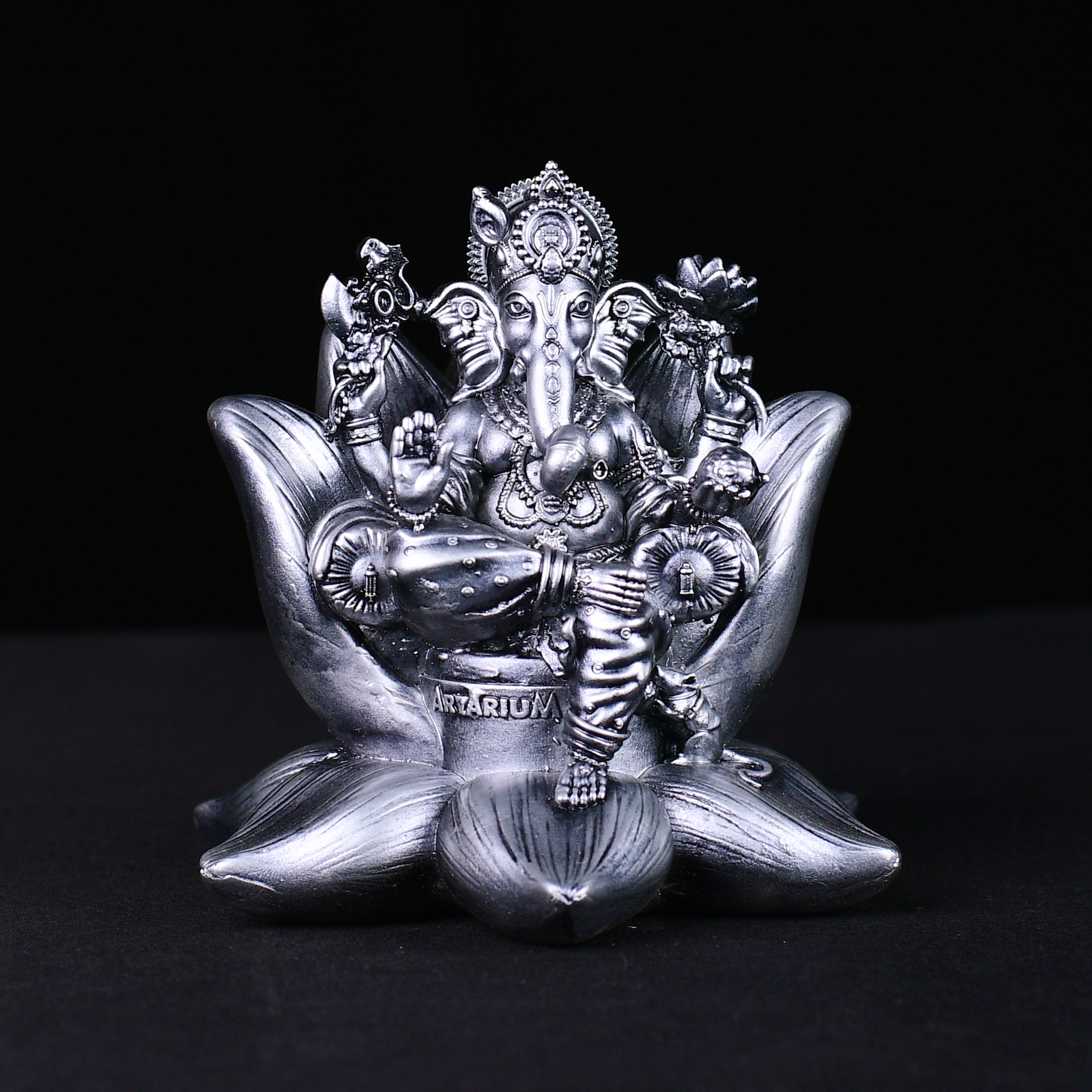 ganesha idol for car dashboard online