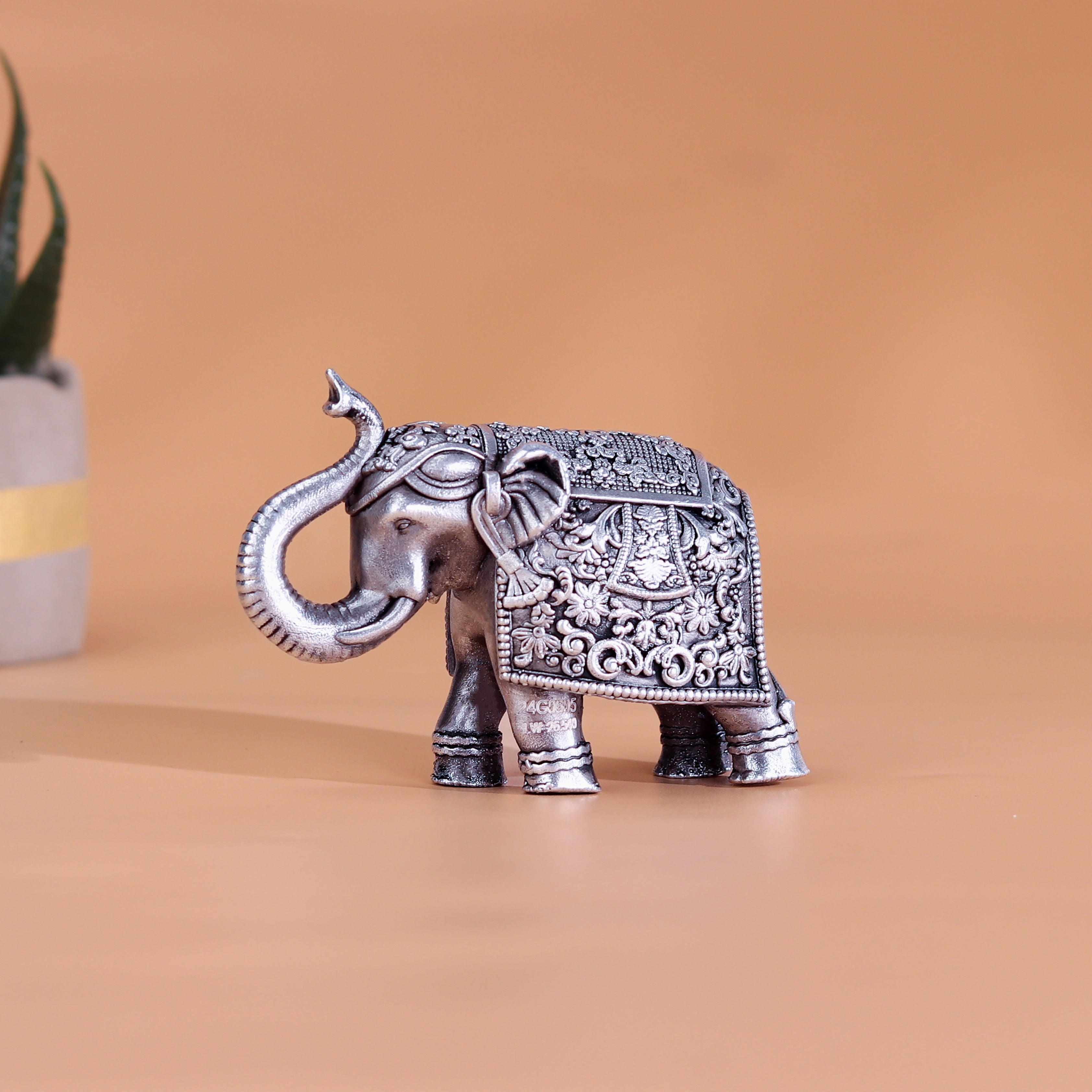 Royal Elephant Pure Silver